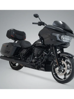 Zestaw: torba na tył Rackpack + stelaż Street-Rack SW-Motech Harley Davidson Road Glide (24-) [poj.: 32,0-42,0 l]