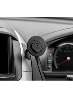 Zestaw do samochodu: etui MAG na telefon iPhone 17 Pro (magnetyczne) oraz mocowanie Quad Lock