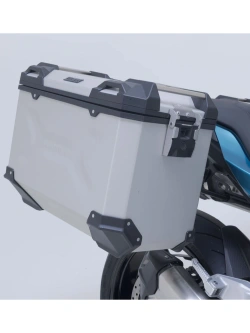 Zestaw: kufry boczne TRAX ADV + stelaże PRO SW-Motech BMW F 900 R/ XR (24-) srebrne [poj.: 2 x 45l]