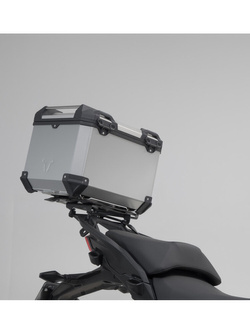 Zestaw: kufer centralny srebrny TRAX ADV + stelaż Adventure-rack SW-Motech Ducati Multistrada V4 S Sport 1A / V4 Pikes Peak (20-)/ Rally (23-) [pojemność: 38 L]