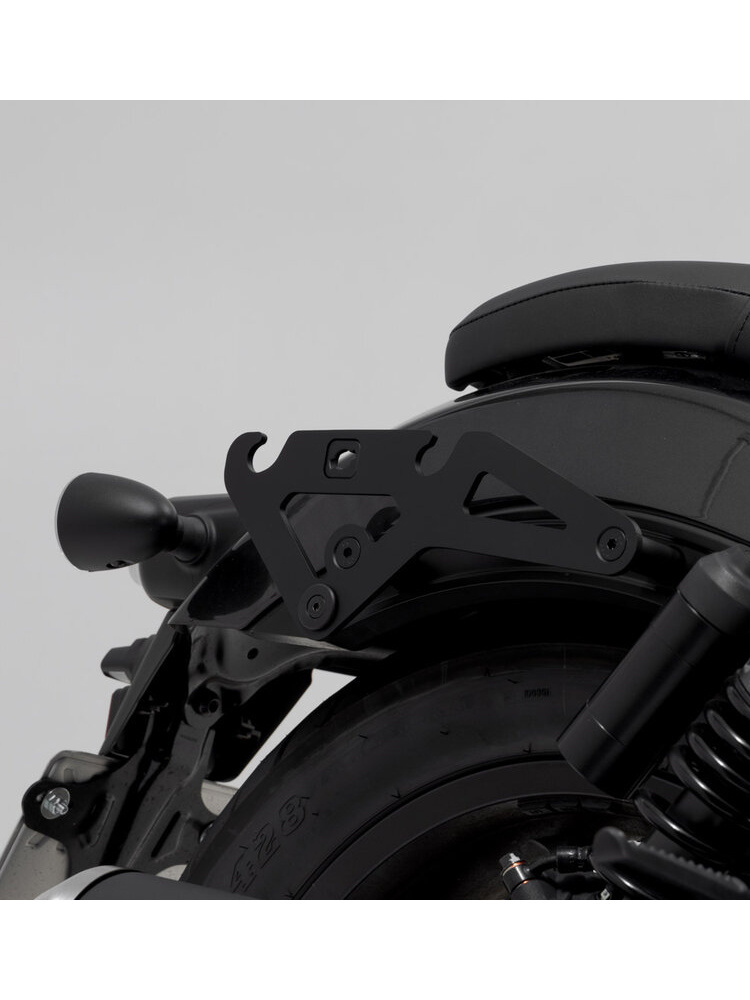 Zestaw sakw bocznych Legend Gear LH 25,5/19,5L i stelaży SLH Sw-Motech Honda CMX1100 Rebel SC83 (20-)/ CMX1100 SE Rebel (24-)