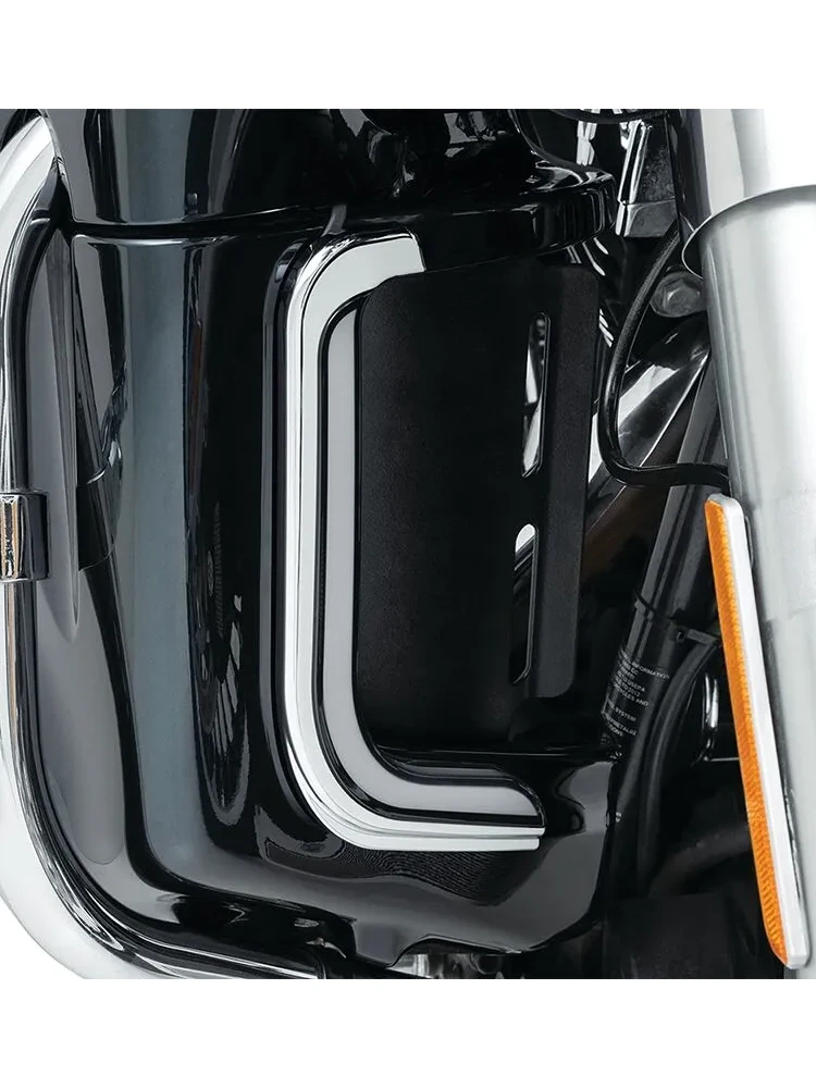 Lampy przednie LED Kuryakyn Tracer Harley Davidson (wybrane modele)