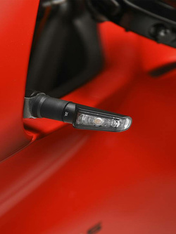 Zestaw montażowy do kierunkowskazów Rizoma Leggera na owiewce do Ducati Panigale V2 (2020-)/Panigale V4 1100 (2018-) czarny