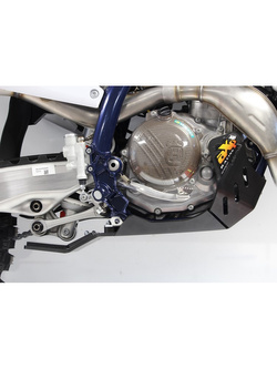 Płyta pod silnik AXP Racing Xtrem GasGas, KTM, Husqvarna (wybrane modele) z osłoną podnośnika czarna