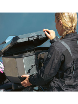 Kufer centralny aluminiowy Givi Trekker Alaska srebrny [pojemność: 44 l]