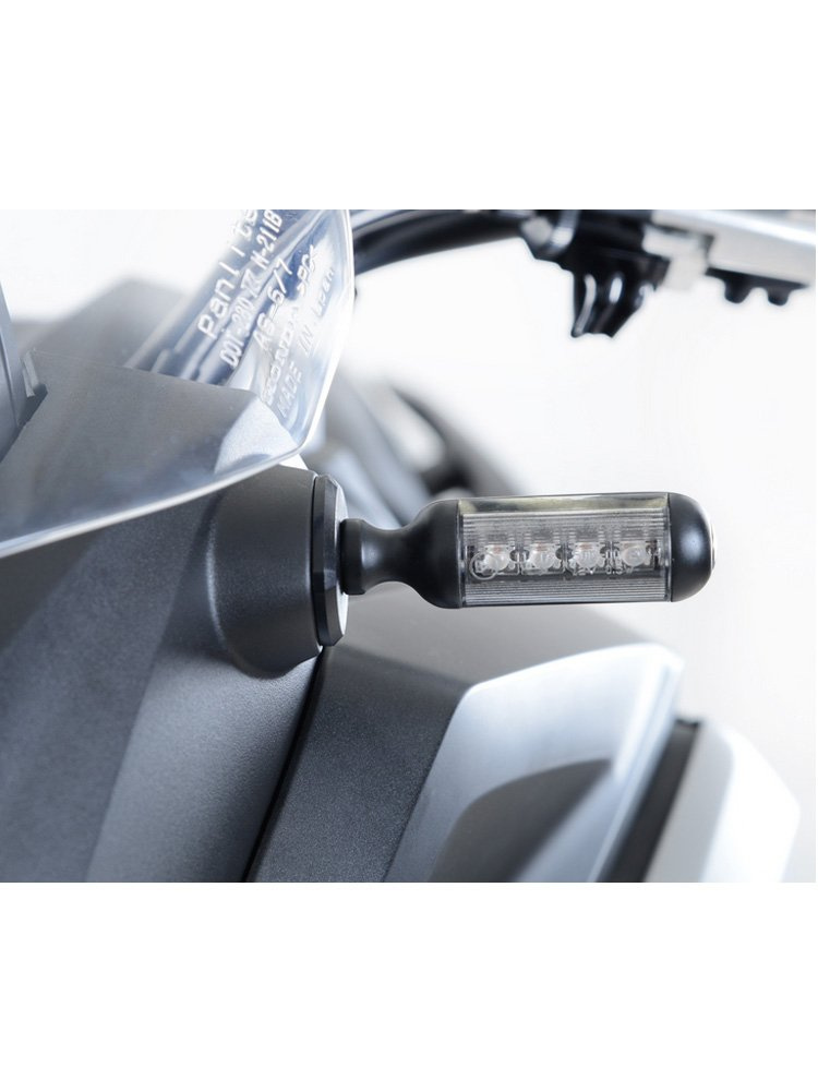 ADAPTERY DO MONTAŻU KIERUNKOWSKAZÓW R&G Do Honda NC750X (16-18)