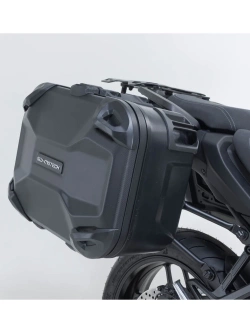 Zestaw: kufry boczne DUSC L + kufer centralny DUSC XL + stelaże PRO + stelaż Adventure-Rack SW-Motech Yamaha Tracer 9/ GT/ GT+ (24-) [poj.: 1 x 55l + 2 x 41l]