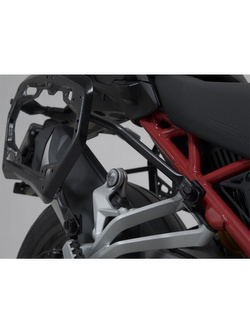 Stelaż boczny Pro SW-Motech do Ducati Multistrada V4 (20-) [model US] czarny