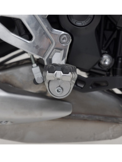 Podnóżki EVO SW-MOTECH Triumph Tiger 660 Sport (22-), Yamaha Tracer 7/ GT (21-) srebrne