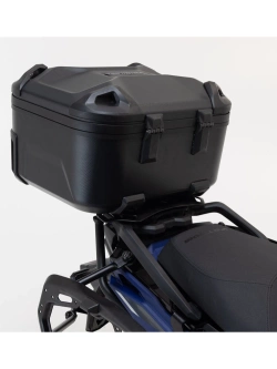 Zestaw: kufer centralny DUSC L + stelaż Adventure-rack SW-Motech Aprilia Tuareg 660 (21-)/ Rally (24-) [poj.: 41l]