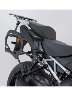 Zestaw: kufry boczne DUSC M + stelaże PRO SW-Motech Suzuki GSX-S 1000 GX (23-) [poj.: 2 x 33 l]