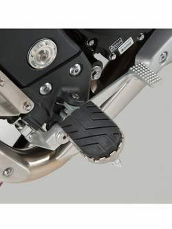 Podnóżki SW-MOTECH BMW R nine T [14-]/ R 1200R [11-14]/F900R / XR [19-24]/ Triumph Tiger 1050 [06-11]/ SE [11-]/ Sport [13-]