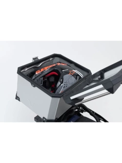 Zestaw: kufer centralny srebrny TRAX ADV + stelaż Adventure-rack SW-Motech Voge 625 DSX (24-)/ 900 DSX (23-) [poj.: 38l]