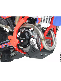 Płyta pod silnik AXP Racing Xtrem Beta RR 350/390/430/480/Race/XPRO (24-) z osłoną podnośnika czarna