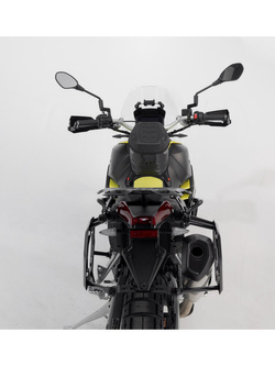 Zestaw: kufry boczne + kufer centralny + stelaże TRAX ADV do motocykla Aprilia Tuareg 660 (21-)/ Rally (24-) [całkowita pojemność: 150l] czarny