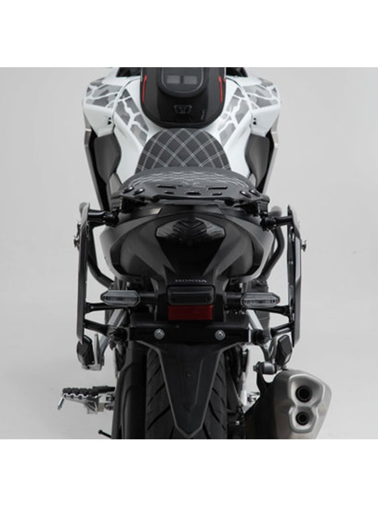 Zestaw: kufry boczne + stelaże PRO TRAX ADV SW-Motech Honda CB500X/F/CBR500R/NX500 (pojemność: 2 x 45 L)