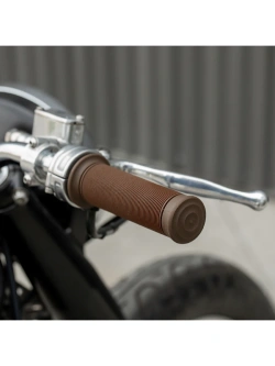 Manetki motocyklowe Biltwell Kung Fu TPV do kierownic o średnicy 25.4 [mm] brązowe