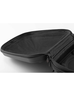 Zestaw: kufer centralny plastikowy Urban ABS + stelaż Adventure-rack SW-MOTECH Aprilia Tuareg 660 (21-) [pojemność 16-29 L ]