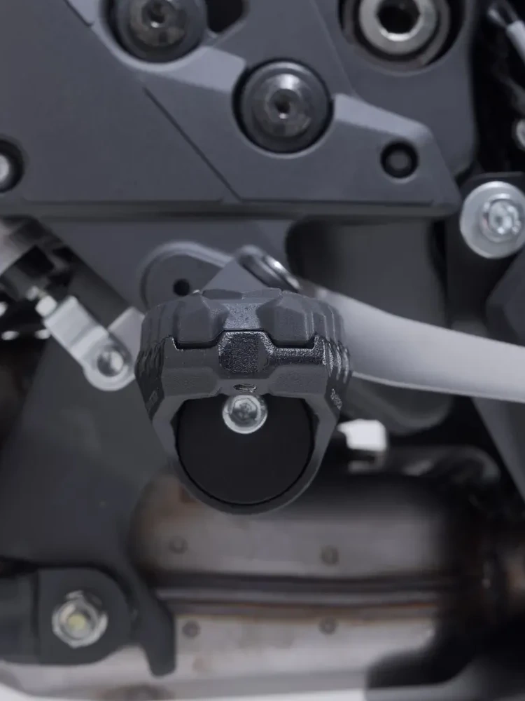 Podnóżki motocyklowe EVO SW-Motech Kawasaki Versys 1100/ SE (25-) czarne