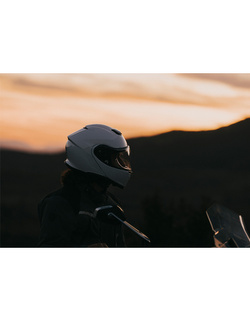 Zestaw: kask szczękowy Shoei Neotec 3 biały połysk + dedykowany interkom motocyklowy Sena SRL 3