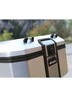 Kufer centralny Shad Terra TR48 aluminiowy [pojemność: 48 l] + aluminiowa płyta montażowa, czarna