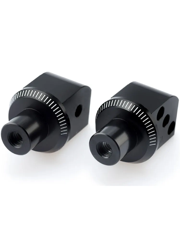 Mocowanie sportowych podnóżków PUIG do Kawasaki ER-6F / ER-6N / Ninja 400/650/H2SX/1000 / Versys 650/1000 / Z 650/750/R/800/E/900/1000/SX/R / ZX-6R/636/10R/RR/R SE / ZZR 1400/ZX-14R (pasażera)