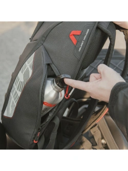 Plecak motocyklowy GIVI EASY13 czarny [pojemność: 18 litrów]