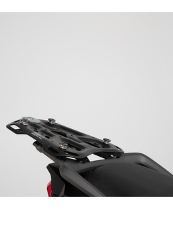 Zestaw: kufer centralny czarny TRAX ADV + stelaż Adventure-rack SW-Motech TRIUMPH Tiger 1200 XCa / XCx/ XR / XRt / XRx (17-) [pojemność 38 L]