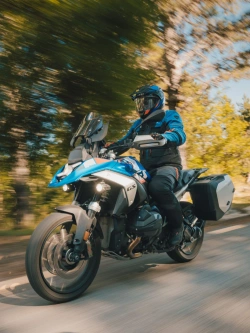 Kask adventure Nexx X.Lifecountry Terra szaro-czarno-czerwony matowy