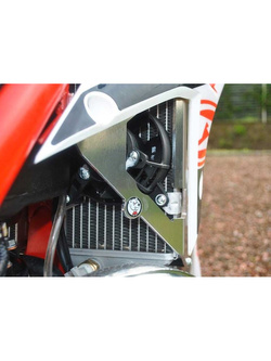Wzmocnienie chłodnicy AXP Racing Beta 250/300 Xtrainer (16-22)