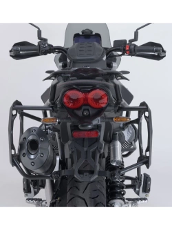 Zestaw: kufry boczne + kufer centralny TRAX ADV + stelaże SW-Motech Moto Guzzi V85 TT Strada (24-) srebrne