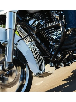 Osłona regulatora napięcia Kuryakyn Harley Davidson (wybrane modele) srebrna