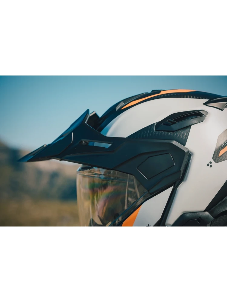 Kask adventure Nexx X.Lifecountry Terra biało-czarno-pomarańczowy matowy