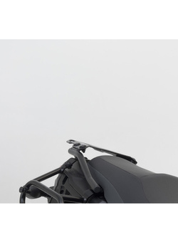 Zestaw: torba na tył Rackpack  + stelaż Street-Rack SW-MOTECH Suzuki DL650 V-Strom/XT (16-25) (pojemność 32,0-42,0 l)