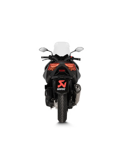 Tłumik motocyklowy Slip-On Line [Stal nierdzewna + Carbon] Akrapovič do Yamaha X-Max 125/ Tech Max(21-24)