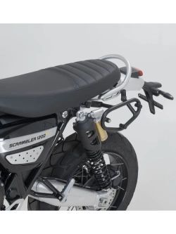 Stelaż SLC SW-Motech do sakw bocznych Triumph Scrambler 1200 X (24-)/ XC (18-23)/ XE (18-) [na lewą stronę]