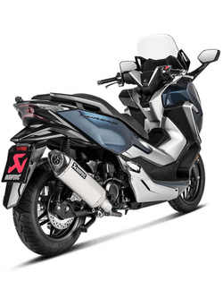 Tłumik motocyklowy Akrapović do Honda Forza 300 [18-20], Forza 250 [18-20] [Slip-On Line, Stainless Steel + Carbon]