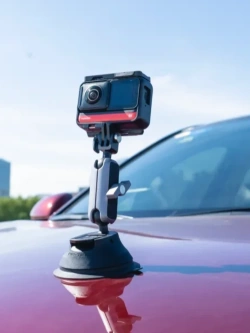 Uchwyt z przyssawką do kamery Insta360 Suction Cup Car Mount