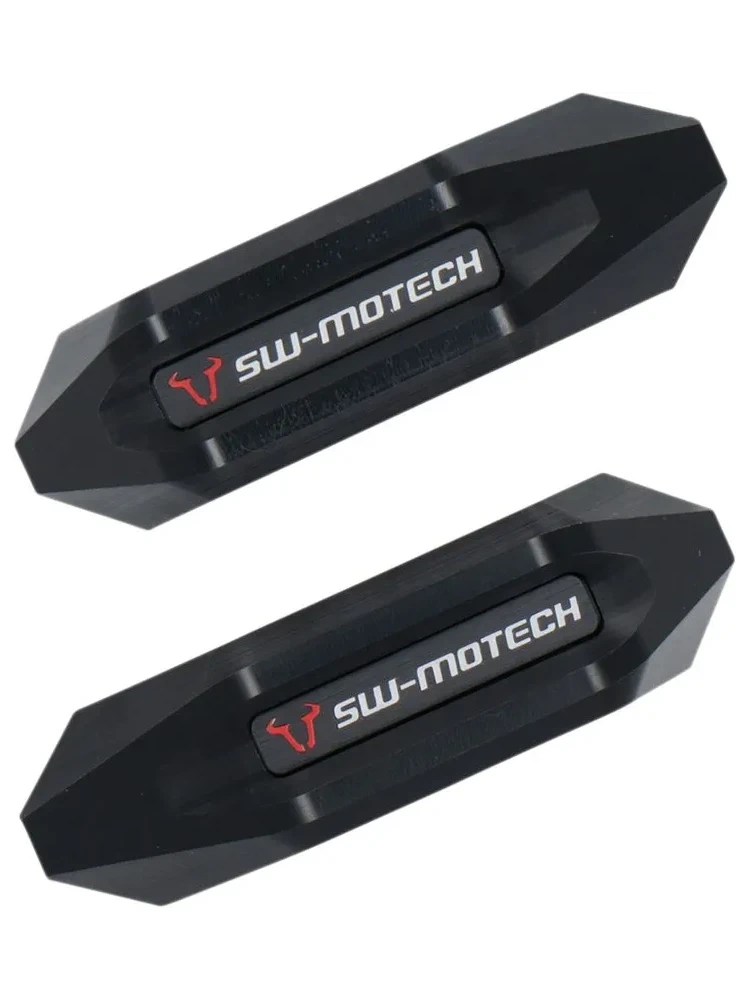 Crash pady ramy SW-MOTECH Suzuki GSX 8S (23-) czarne