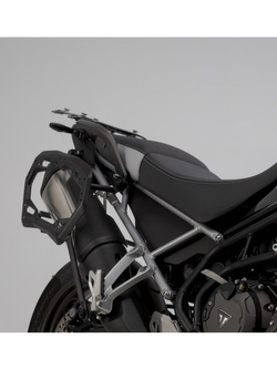 Zestaw: kufry boczne TRAX ADV + stelaże PRO SW-MOTECH 45/37 L do motocykla Triumph Tiger 900/GT/Rally/Pro (20-) [pojemność 45 + 37L]