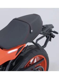 Stelaż V-LOC SW-Motech do sakw bocznych Yamaha XSR900 (21-)/ GP (23-) [na lewą stronę]
