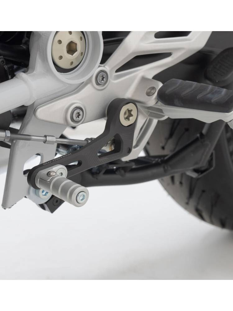 Dźwignia zmiany  biegów SW-MOTECH BMW R 1200 R (14-18), R 1200 RS (15-18), R 1250 R / RS (19-)