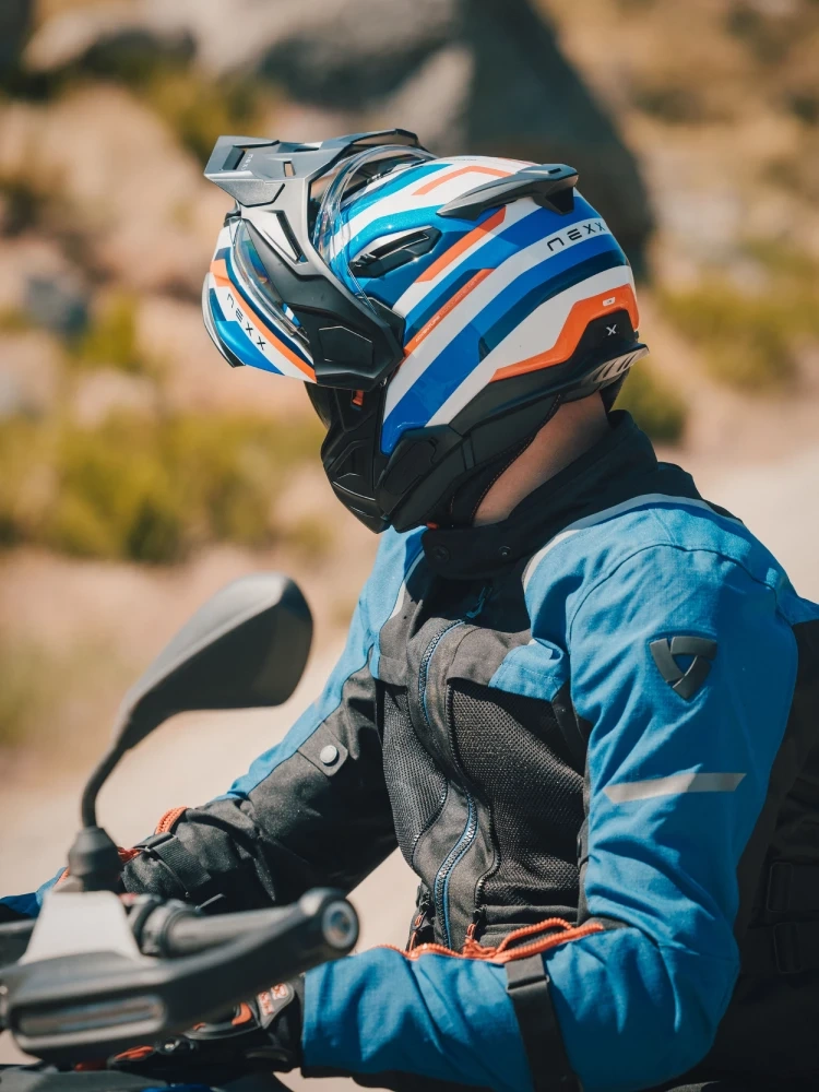 Kask adventure Nexx X.Lifecountry Westbound niebiesko-biało-czerwony matowy