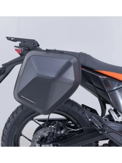 Zestaw: kufry boczne plastikowe Urban ABS + stelaże SLC SW-Motech KTM (wybrane modele) [poj.: 2 x 16,5l]