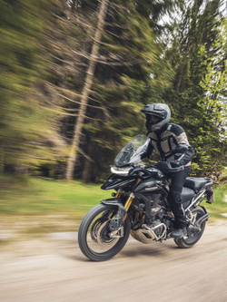 Zestaw: Kask szczękowy Schuberth E2 szary + dedykowany interkom motocyklowy