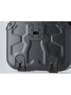 Zestaw: kufry boczne DUSC L + stelaże PRO SW-Motech Honda X-ADV 750 RH21 (24-) [poj.: 2 x 41l]