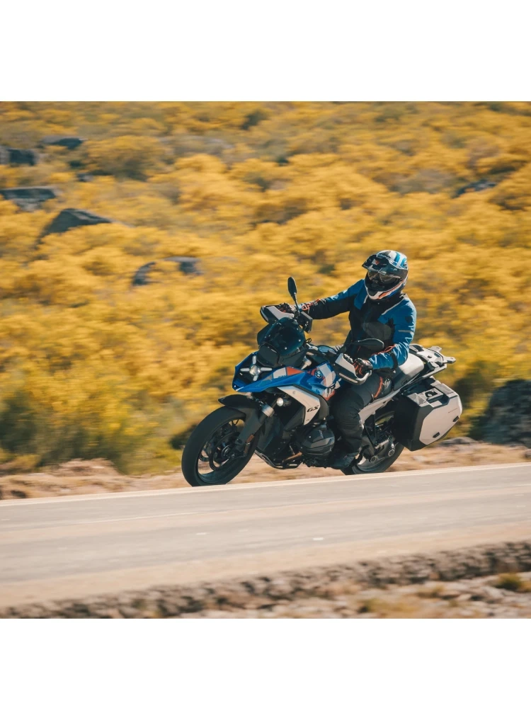 Kask adventure Nexx X.Lifecountry Westbound niebiesko-biało-czerwony matowy