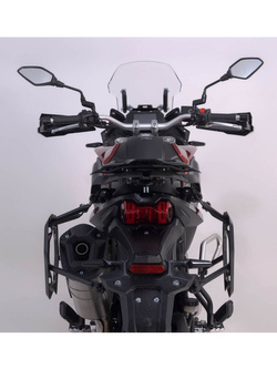 Zestaw: kufry boczne + stelaże PRO TRAX ADV 45/37 L do motocykla Voge 650DS R810C / 650 DSX (21-) srebrne [pojemność 45 + 37 L]