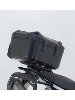 Zestaw: kufer centralny DUSC L + stelaż Street-rack SW-Motech Triumph Speed Triple 1050 S/ RS (18-23) [poj.: 41l]