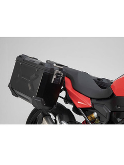 Zestaw: kufry boczne + stelaże PRO TRAX ADV SW-MOTECH 37/37 L do motocykla BMW F 900 R / XR [19-24] [pojemność 2 x 37 L]